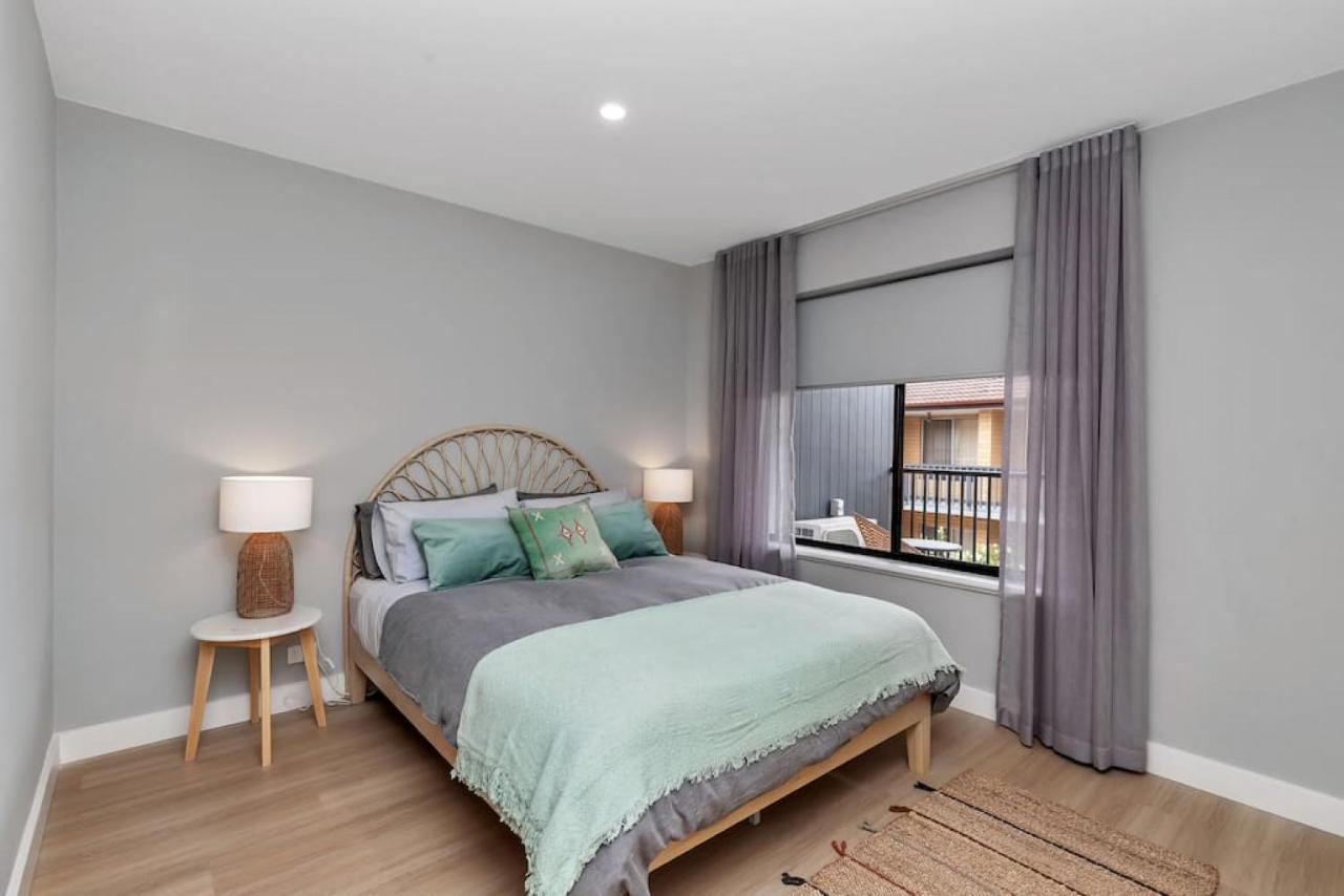 Apartment Mint At Sea Mist West